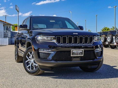 New 2025 Jeep Grand Cherokee Limited image 1