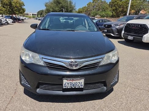 Used 2012 Toyota Camry LE FWD image 8