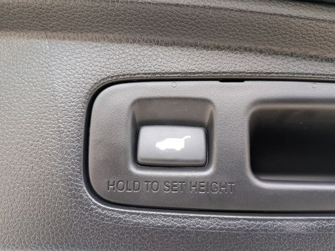 Used 2025 Honda CR-V Sport Touring image 27