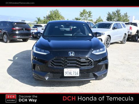 Certified 2025 Honda HR-V Sport image 2