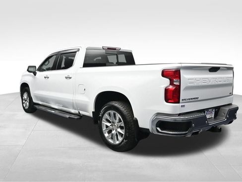 Used 2021 Chevrolet Silverado 1500 LTZ w/ LTZ Convenience Package II AWD/4WD image 3