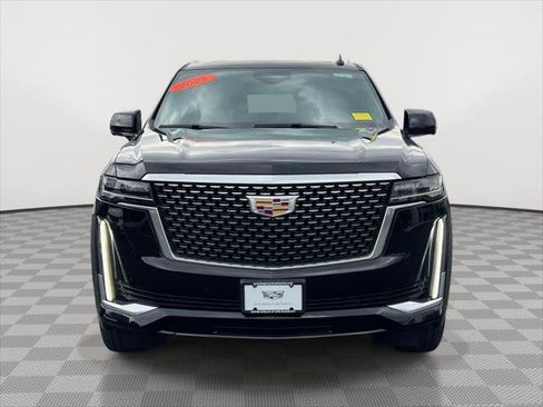Used 2021 Cadillac Escalade Premium Luxury AWD/4WD image 2