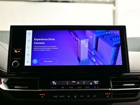 Used 2025 Toyota Sienna XSE w/ XSE Plus Package AWD/4WD image 21
