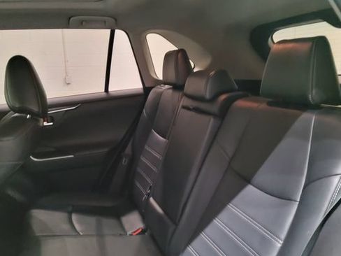 Used 2019 Toyota RAV4 Limited w/ Advanced Technology Package AWD/4WD image 21