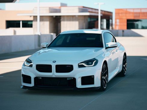 Used 2025 BMW M2 w/ Lighting Package image 2