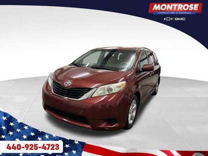 Used 2013 Toyota Sienna LE