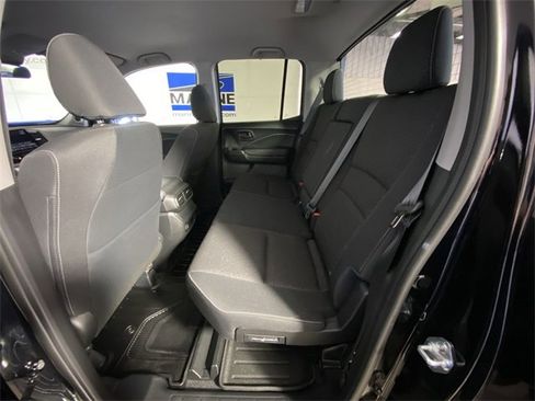 Used 2025 Honda Ridgeline Sport image 29