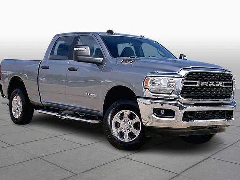 Used 2024 RAM 2500 Big Horn image 3
