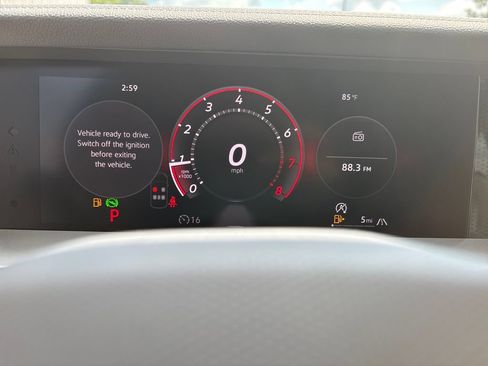 New 2026 Volkswagen Tiguan SE R-Line AWD/4WD image 15