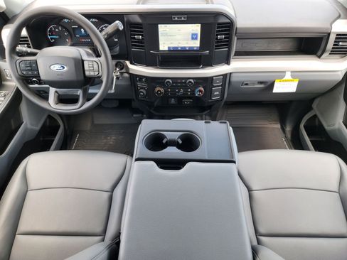 New 2026 Ford F250 4x4 Crew Cab Super Duty image 24