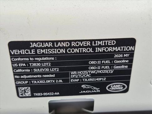Used 2026 Land Rover Range Rover Velar S AWD/4WD image 20
