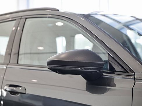 New 2025 Audi RS 6 performance image 3