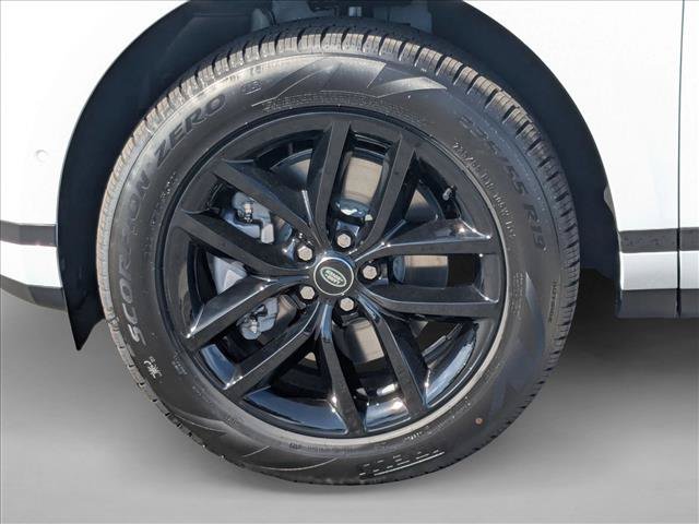 New 2026 Land Rover Range Rover Evoque S AWD/4WD image 10