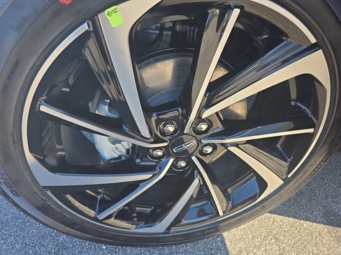 New 2026 Lincoln Corsair Reserve image 33