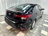 Used 2019 Hyundai Elantra SE image 5