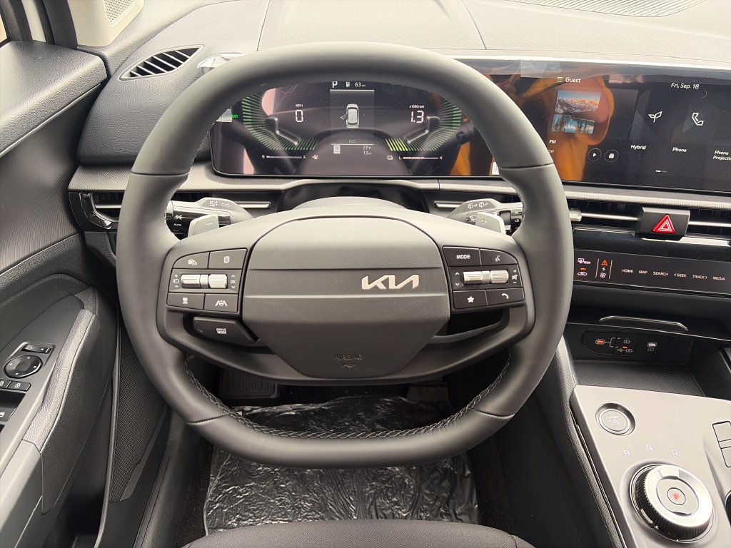 New 2027 Kia Sportage LX FWD image 11