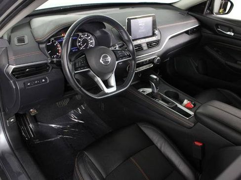 Certified 2019 Nissan Altima 2.5 SR FWD image 19