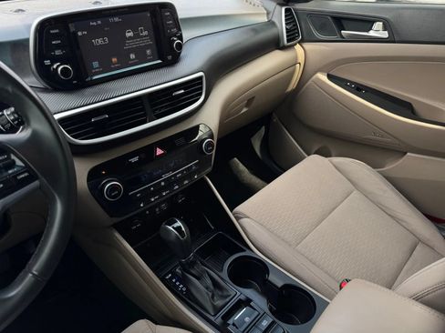 Used 2020 Hyundai Tucson Sport FWD image 31