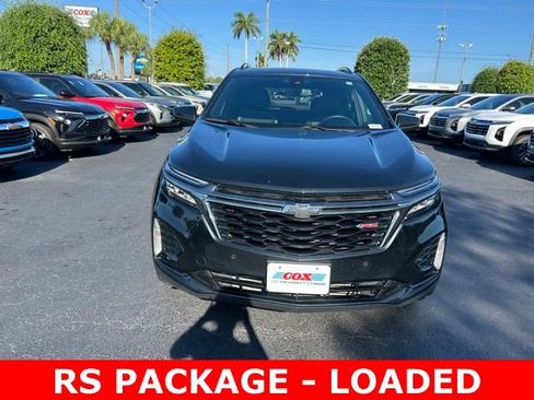 Used 2023 Chevrolet Equinox RS AWD/4WD image 2