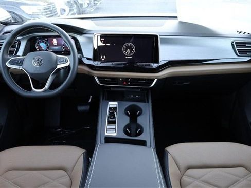 New 2026 Volkswagen Atlas Cross Sport SE image 21