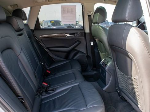 Used 2016 Audi Q5 2.0T Premium Plus w/ Premium Plus Package image 21
