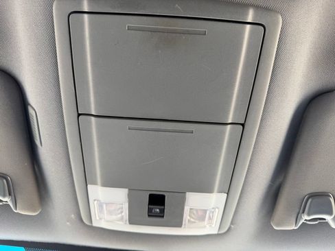 Used 2013 Ford F150 Lariat w/ Mid Equipment Group AWD/4WD image 28