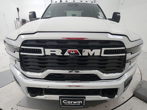 New 2026 RAM 4500 Tradesman w/ Chrome Appearance Group AWD/4WD image 3