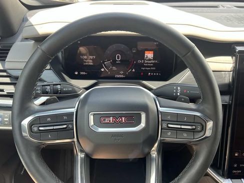 Used 2024 GMC Acadia Elevation FWD image 21