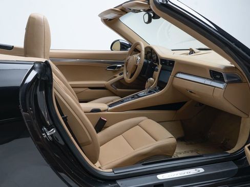 Used 2012 Porsche 911 Carrera S w/ Burmester Audio Pkg RWD image 32