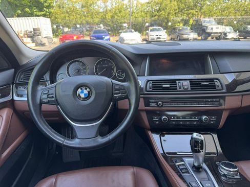 Used 2015 BMW 528i xDrive Sedan AWD/4WD image 30