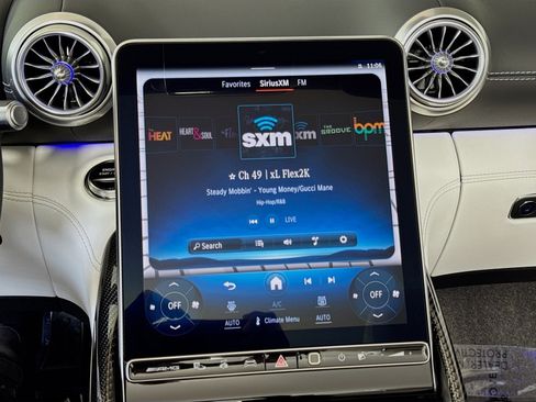 New 2025 Mercedes-Benz SL 63 AMG S e Performance 4MATIC image 17