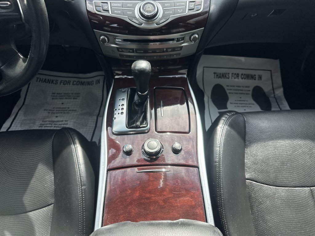 Used 2015 INFINITI Q70 3.7 RWD image 31