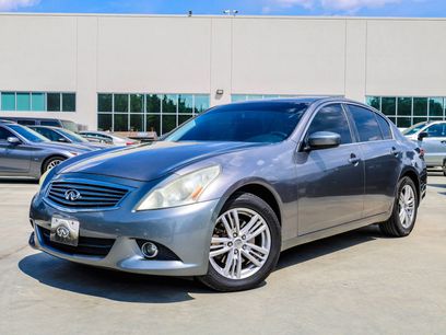 Used 2013 INFINITI G37 x w/ Premium Pkg
