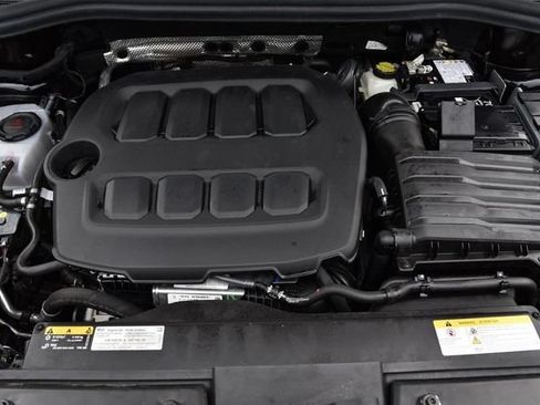 Used 2025 Volkswagen Tiguan S AWD/4WD image 24