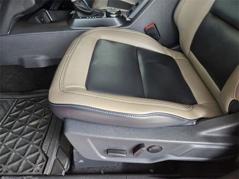 Used 2024 Ford Bronco Wildtrak image 23