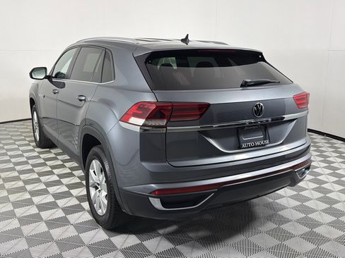 Used 2020 Volkswagen Atlas Cross Sport S FWD image 7