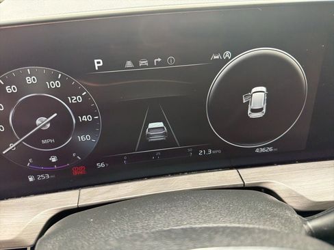 Certified 2024 Kia Telluride SX X-Line AWD/4WD image 16