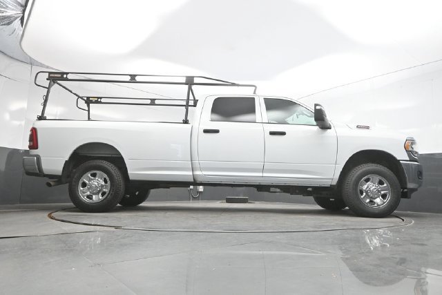 Used 2024 RAM 2500 Tradesman w/ Chrome Appearance Group AWD/4WD image 41