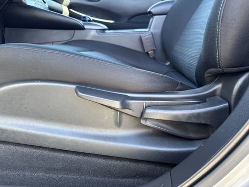 Certified 2024 Nissan Leaf S image 9