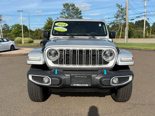 Used 2024 Jeep Wrangler Unlimited Sahara w/ Safety Group AWD/4WD image 6