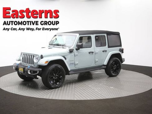 Used 2023 Jeep Wrangler Unlimited Sahara w/ Cold Weather Group AWD/4WD image 56