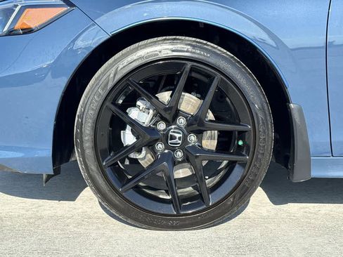 Certified 2025 Honda Civic Sport image 10