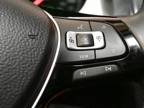 Used 2019 Volkswagen Golf Alltrack S image 14