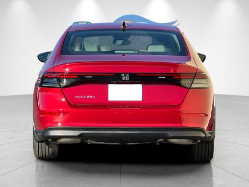 New 2025 Honda Accord SE image 4
