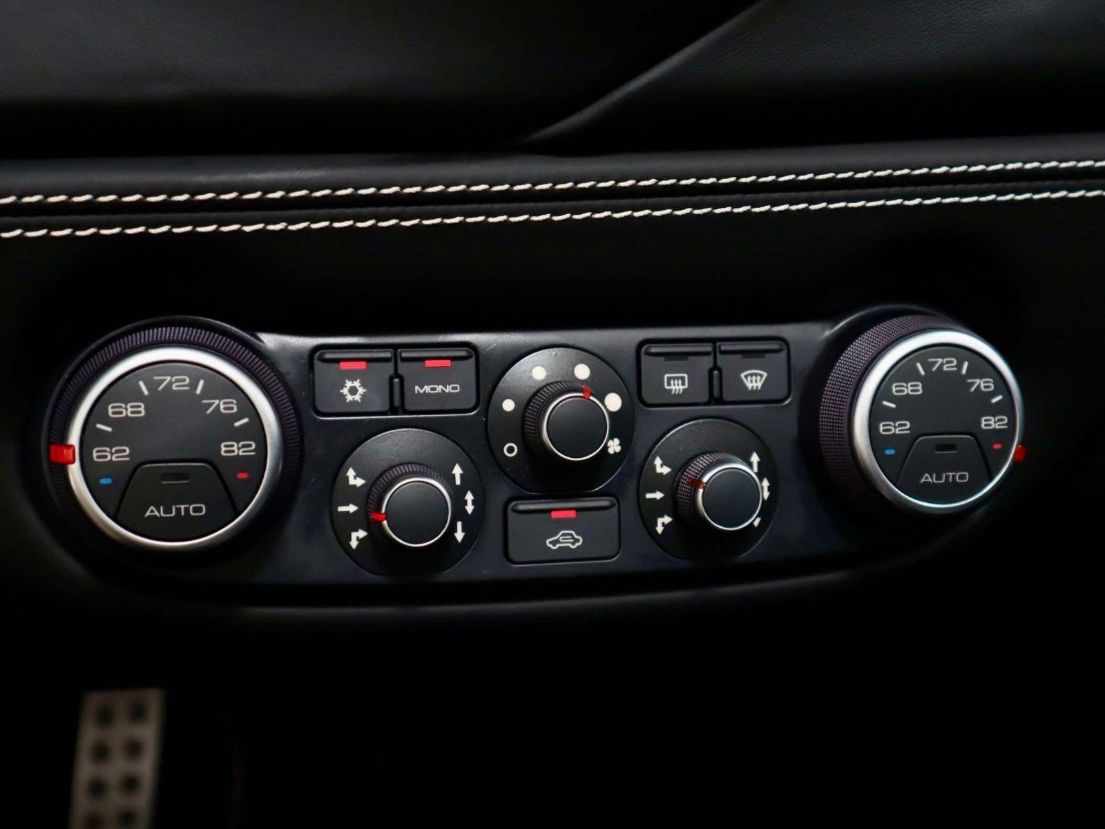 Certified 2018 Ferrari 488 Spider RWD image 32