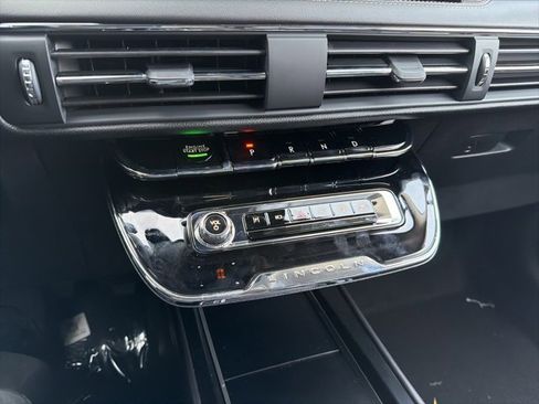 New 2026 Lincoln Corsair Premiere image 13