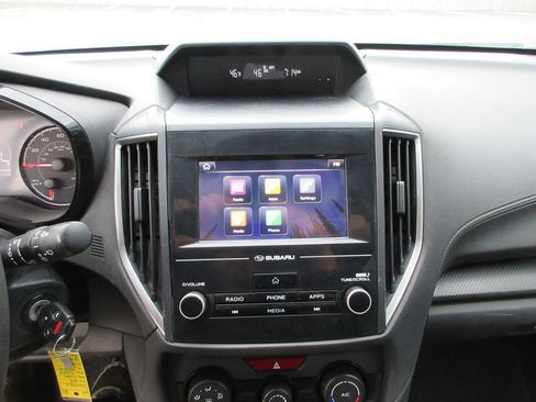 Used 2018 Subaru Crosstrek 2.0i image 30