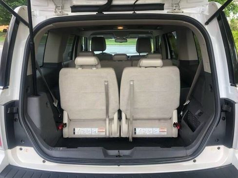 Used 2010 Ford Flex SEL image 12