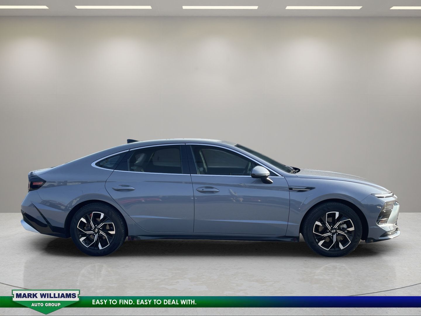 Used 2025 Hyundai Sonata SEL FWD image 3