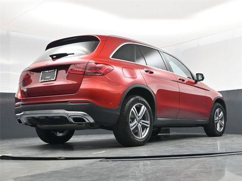 Used 2022 Mercedes-Benz GLC 300 GLC 300 image 14